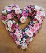 Load image into Gallery viewer, Open heart