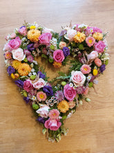 Load image into Gallery viewer, Open heart